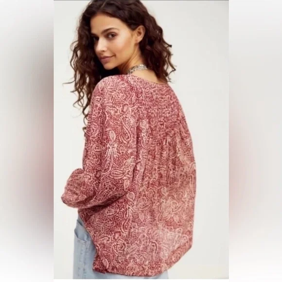 Free People We The Free Cool Meadow Red Boho Printed Blouse Cotton Size Small - Picture 2 of 15